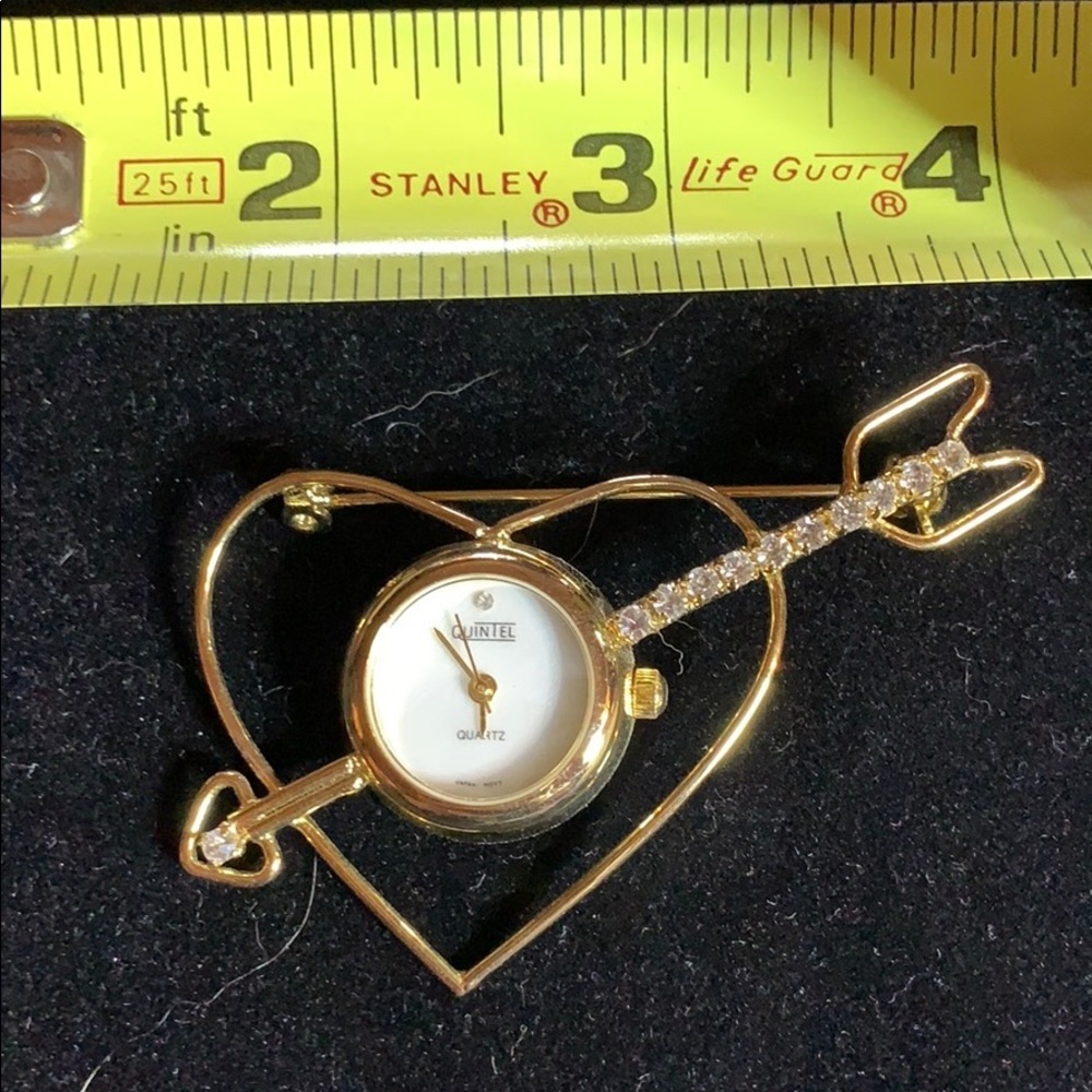 Vintage Heart w/Crystal Arrow Brooch/Gold Watch - Picture 4 of 5
